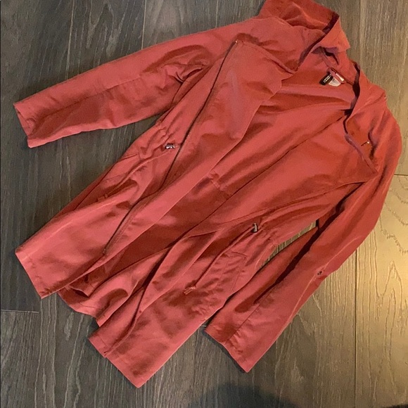 Red/burgundy jacket - Picture 5 of 6